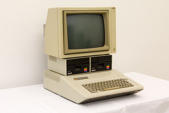 Apple  IIe