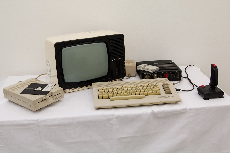 Commodore  64